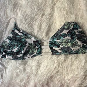 Leaf printed bikini top